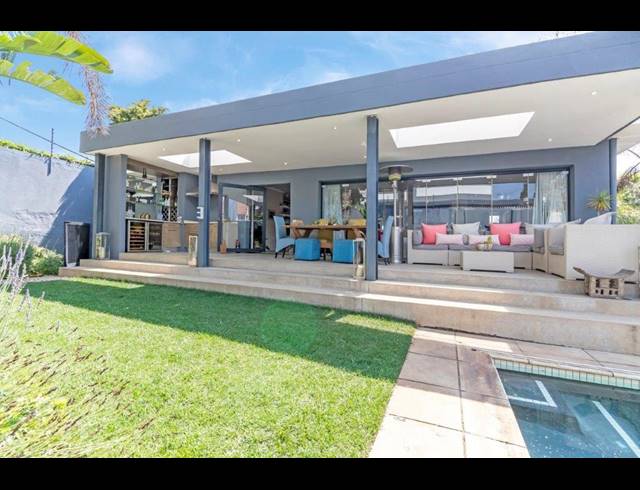4 BEDROOM HOUSE TO LET IN PARKHURST